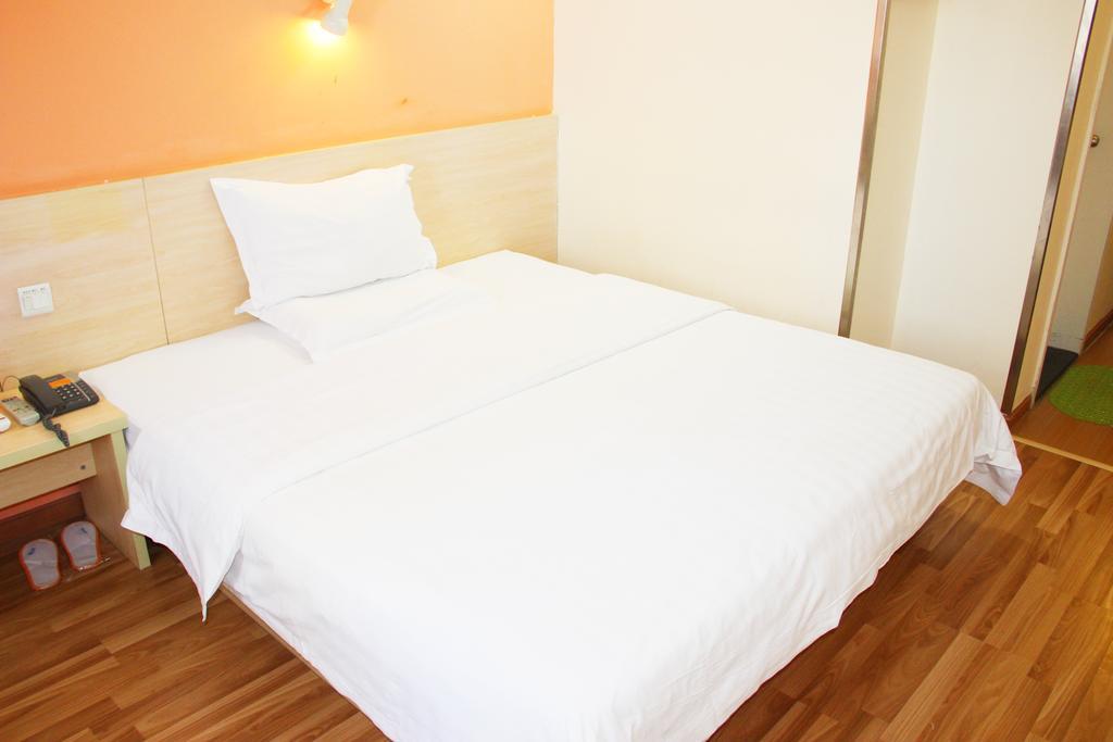 7Days Inn Guangzhou Gangding Longkou XI Road 広州 エクステリア 写真