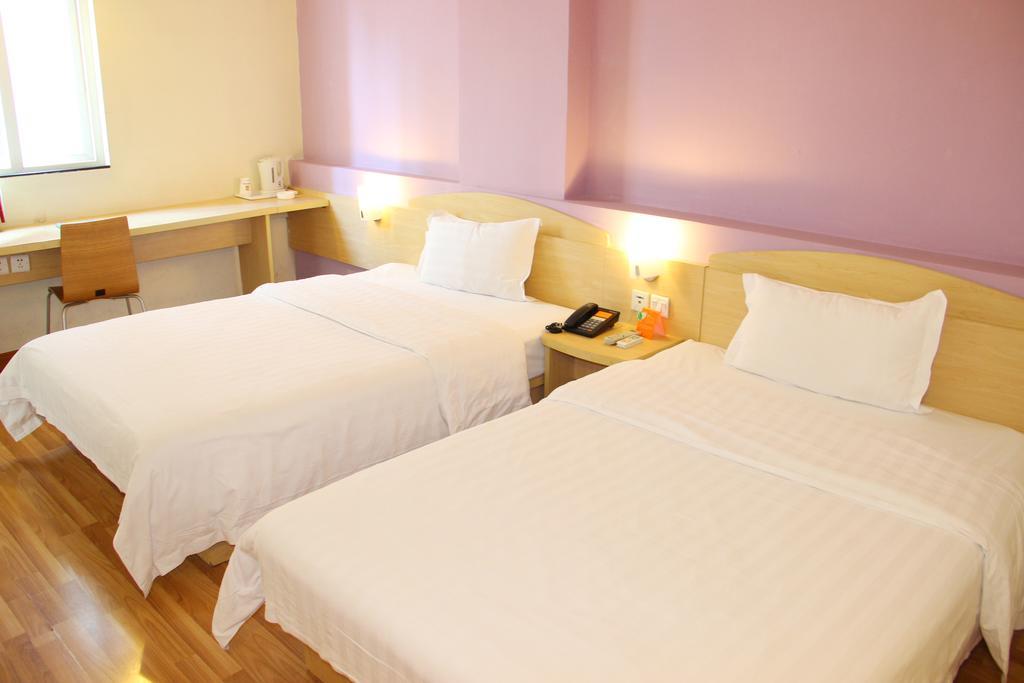 7Days Inn Guangzhou Gangding Longkou XI Road 広州 エクステリア 写真