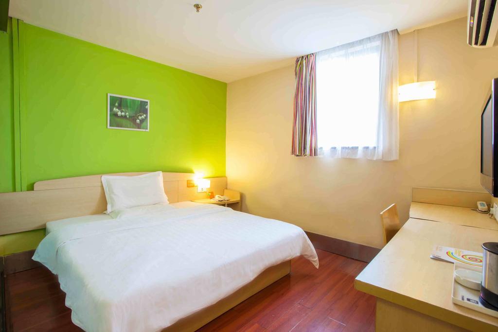 7Days Inn Guangzhou Gangding Longkou XI Road 広州 部屋 写真