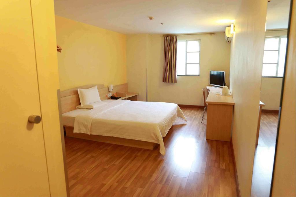 7Days Inn Guangzhou Gangding Longkou XI Road 広州 部屋 写真